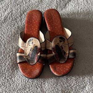 ICON Vintage-Inspired Cream and Black Asian Lady Sandals 10m